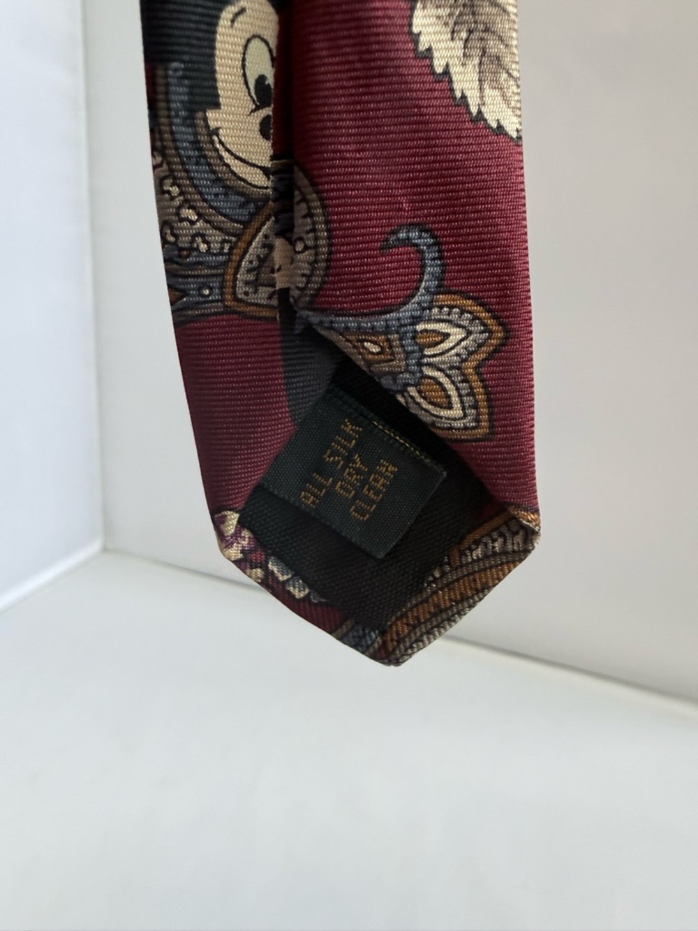 Vintage Disney Mickey Mouse Paisley Floral Print Neck Tie 100% Silk Walt Disney - Picture 3 of 7